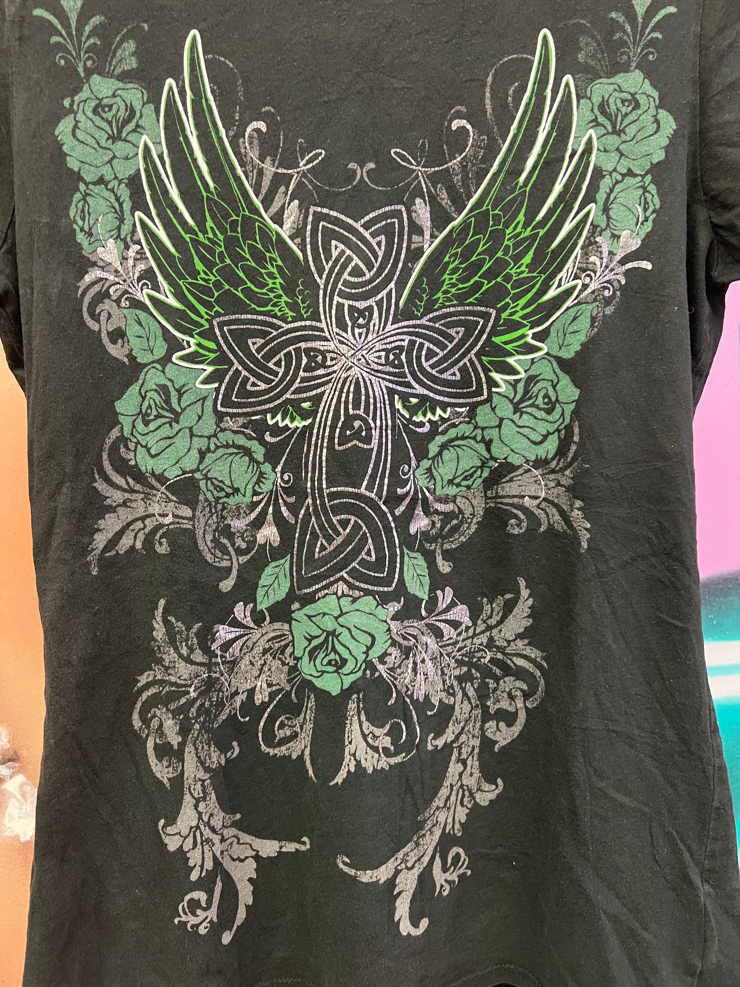 Black Winged Celtic Cross Graphic Tee Green Rose Tattoo Style Y2K Size S