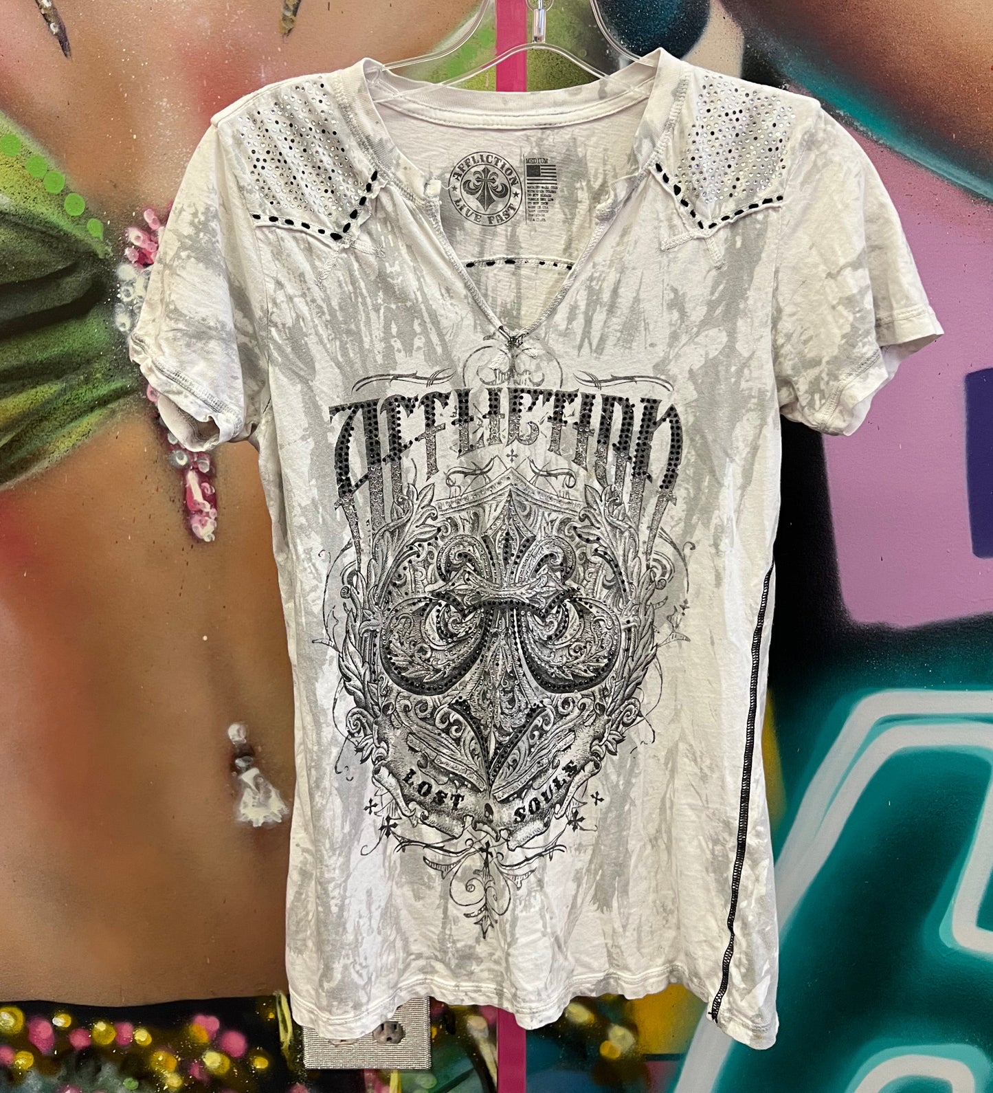 Affliction Live Fast Distressed Graphic Rhinestone Tee White Made in USA Size M
