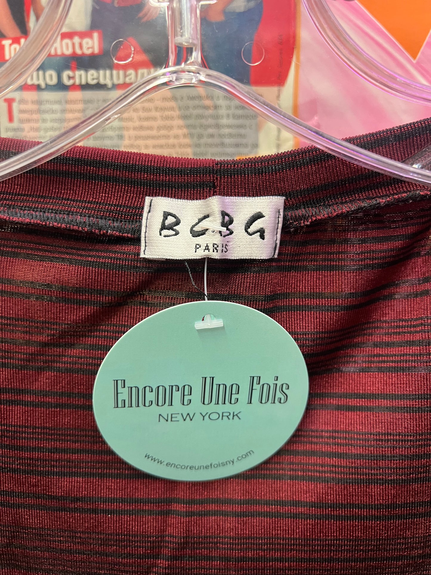 Vintage Y2K BCBG Striped Burgundy Fitted Tee Size S