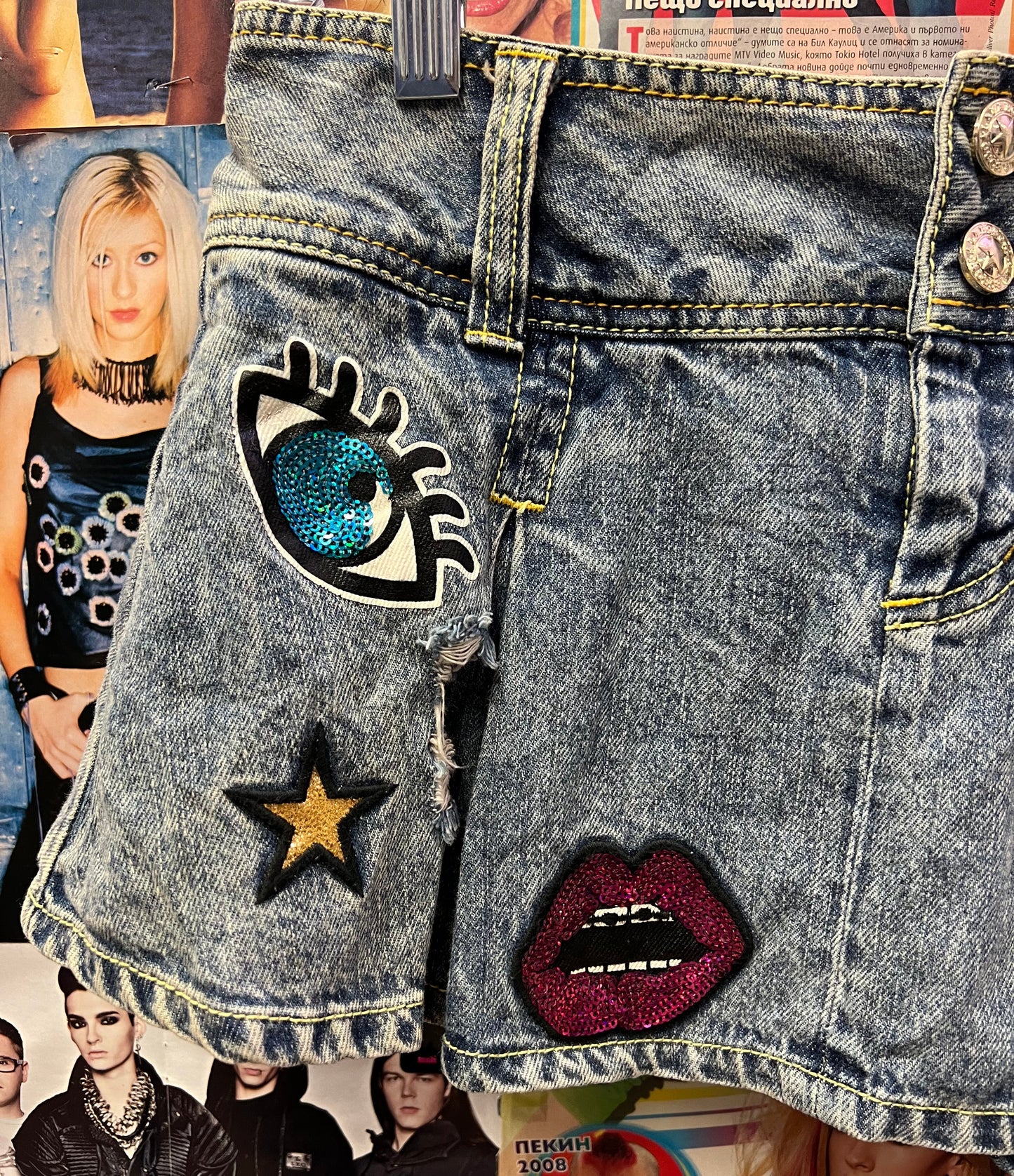 Vintage Y2K Patchwork Denim Mini Skirt Size 24