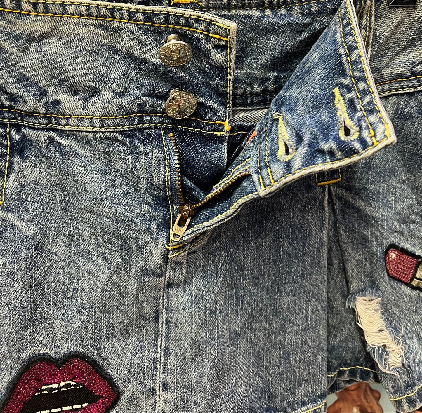 Vintage Y2K Patchwork Denim Mini Skirt Size 24