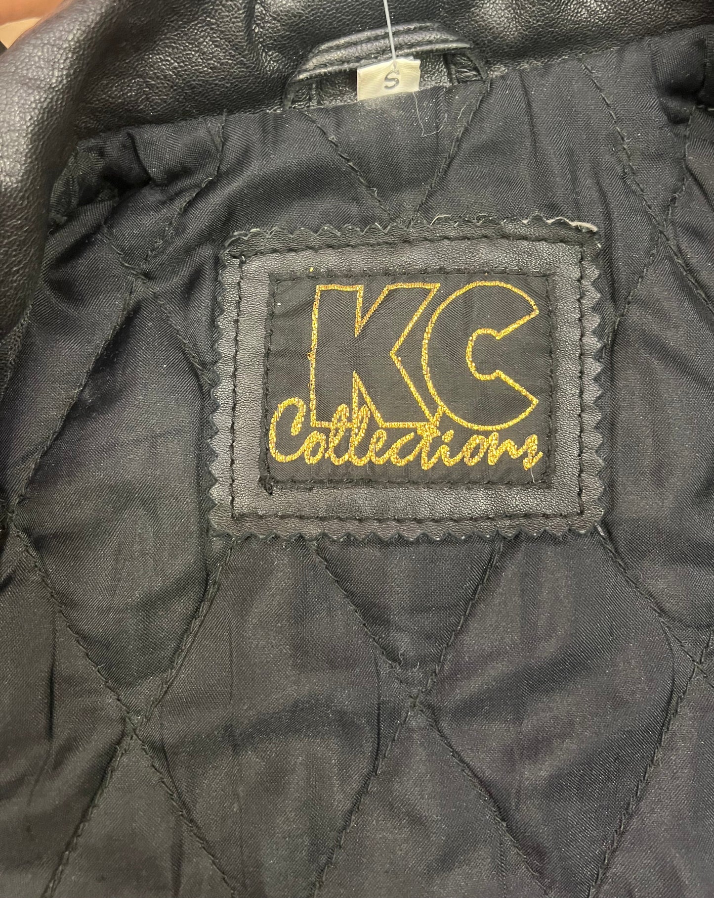 Vintage Genuine Leather Bomber Jacket Size Small