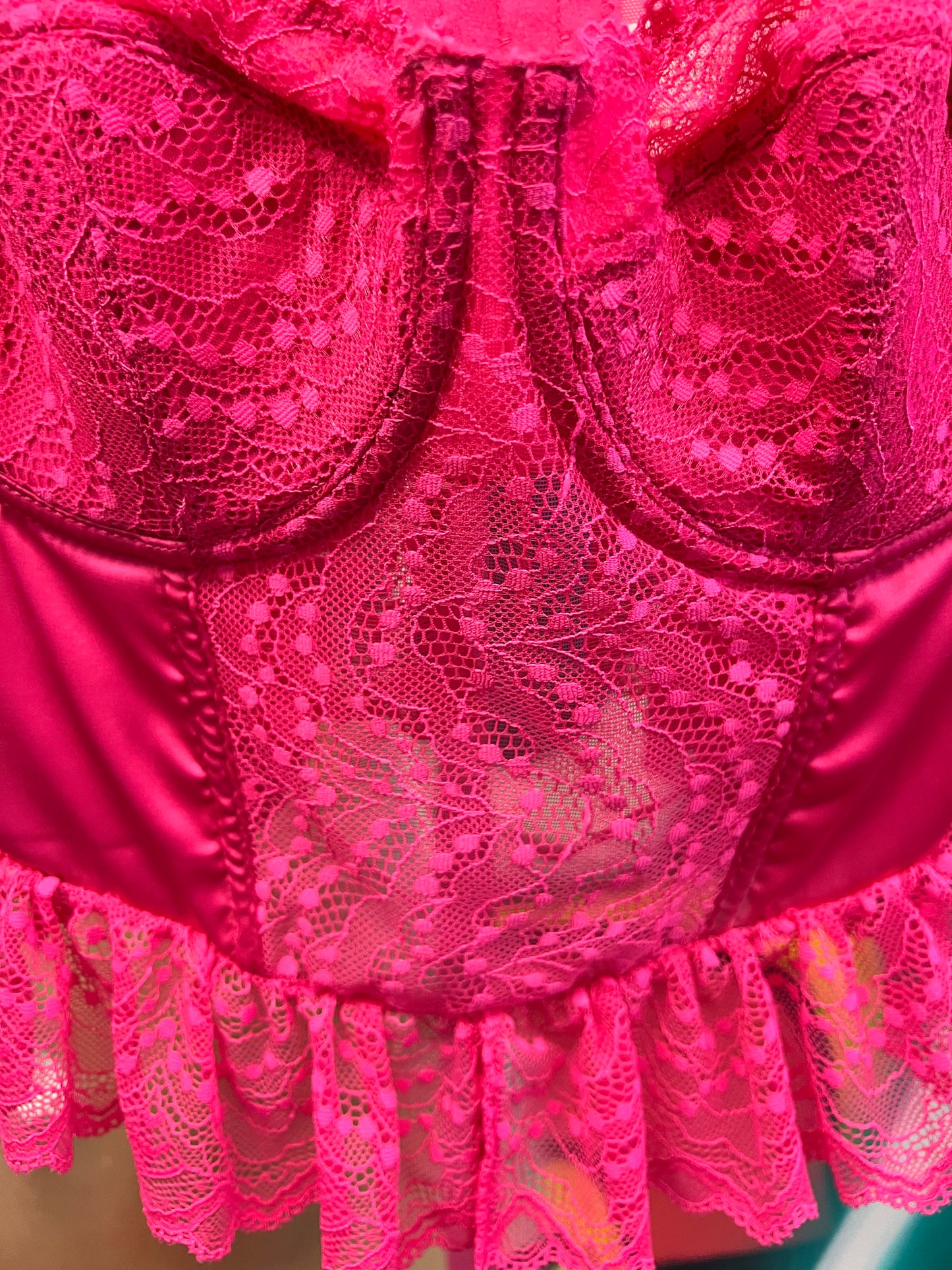 Hot Pink Lace Bustier Corset Top • Y2K Inspired McBling Glam • Size Large