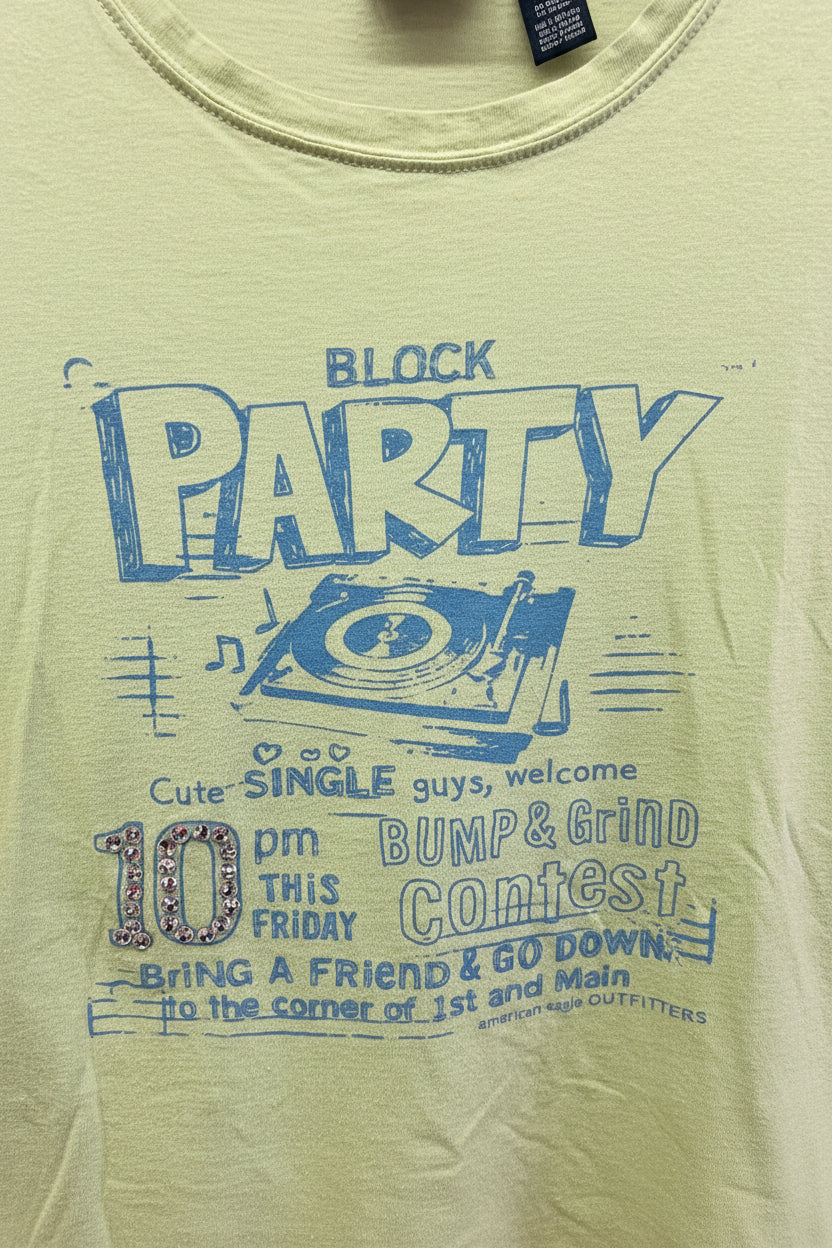 Vintage Y2K American Eagle “Block Party” Graphic Baby Tee Size Small